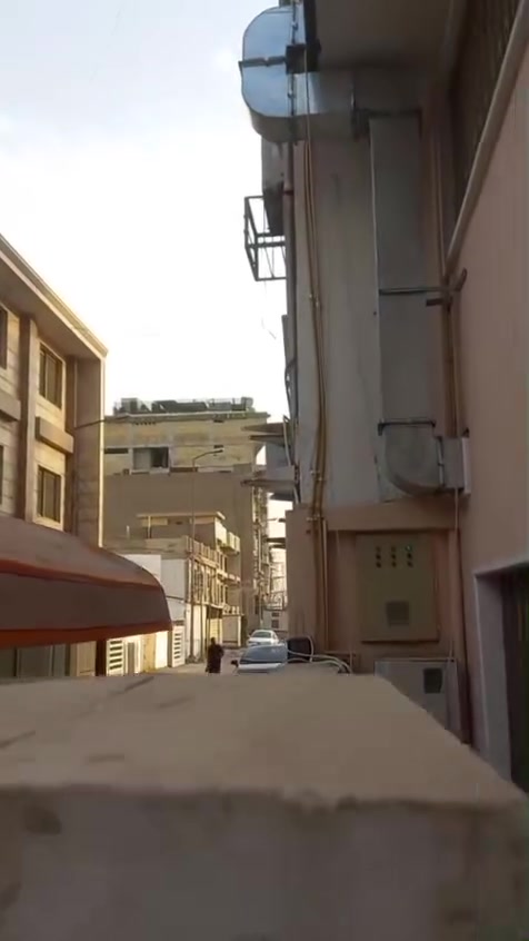 دكتات وساحبات للبيع كما موضح شكلها بالفيديو للاستفسار الاتصال على الرقم ***********

