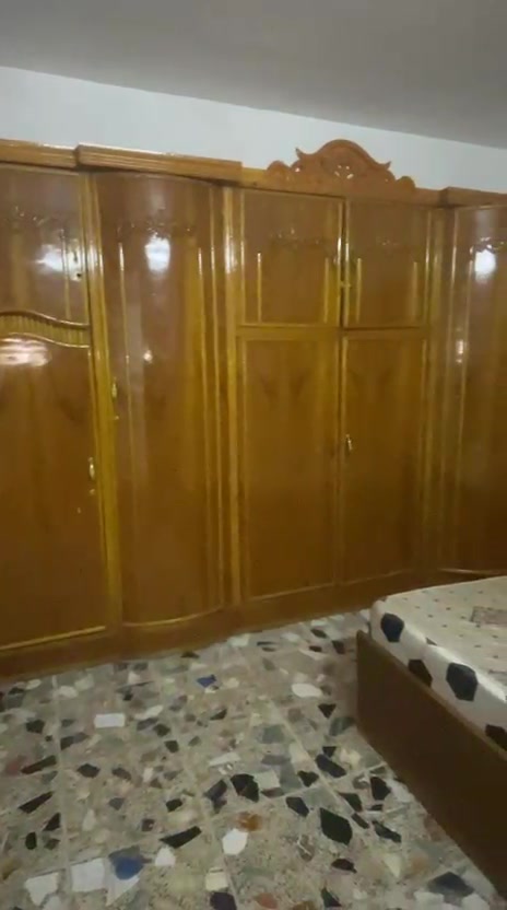 غرفة مستعملة • غرفة نوم