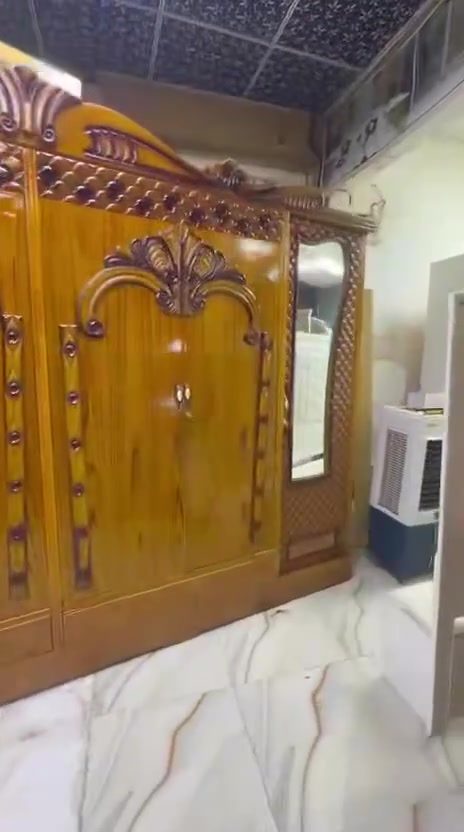 سعر ٦٠٠
غرف ٦بيبان
غرف مستعمله 
واتساب ***********
