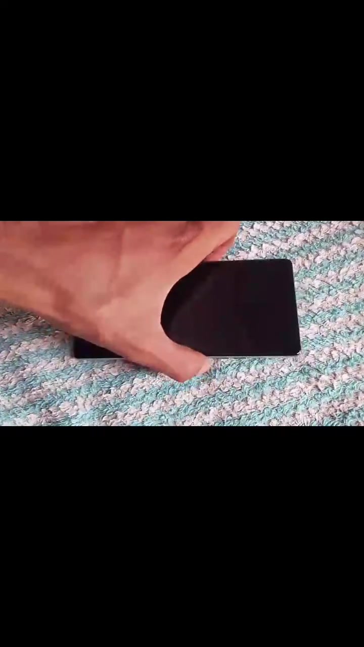 سلام عليكم جهاز نضيف كلش  كامون 40 شاشه عدله مو مصفحه  جهاز ضل كسر وضد ماي   تجي وجرب  😅 مكان  ناصريه  سعر 350 وبيه مجال    رقم *********** واساب موجود خاص  موجود
