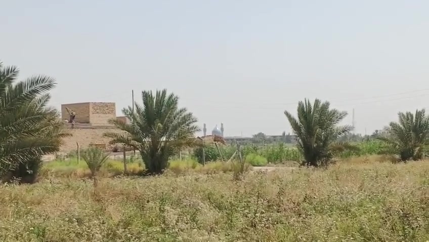 قطعه 500 متر للبيع طابو زراعي سند 25 بسعر جدا مناسب واجهيه 18 ونص ونزال 27 العنوان حله قريب على مزار العلويه شريفه بنت الحسن عليه السلام للاستفسا***********
