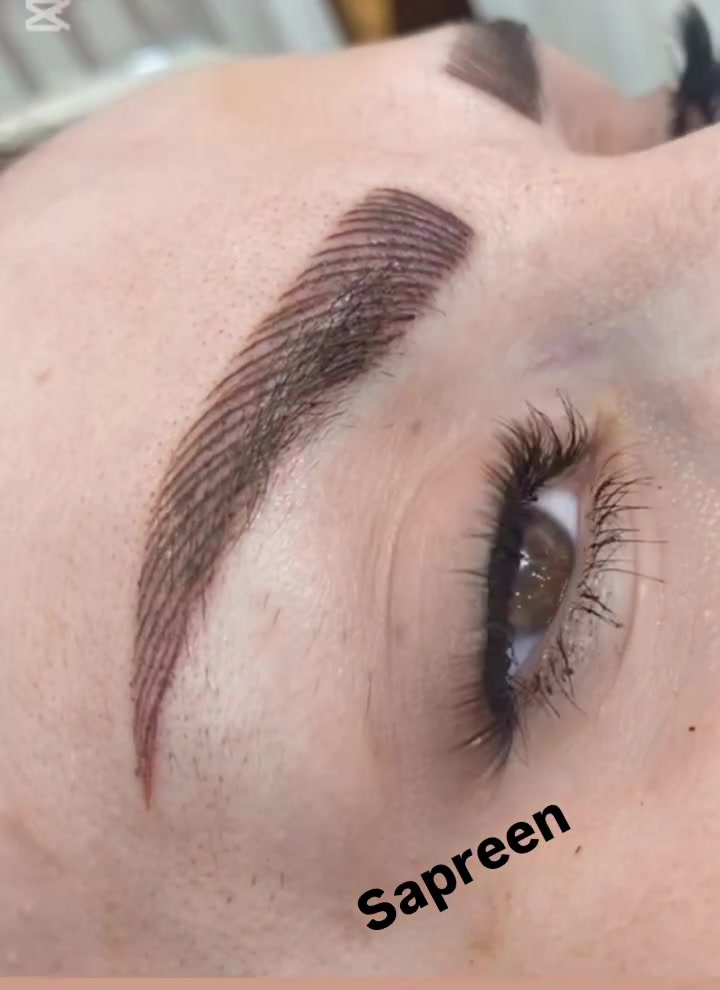شلونكم جميلاتي 😍😍😍احلى العرووض 😱😱😱

تلكوه يمنا وبس❤️❤️❤️❤️❤️
رسم الحاجب 
شعرة شعرة بصورة جداً طبيعية😌😌❤️
مع افضل الالوان   وجودة الاحبار
ولايتغير اللون  ماينتشر ويتحول بلوك 🤩🤩
وضمان الشمرة مثل ماتردون😍😍😍😍😍
يلا حبايب عدهم حجوزات يمي نوروني ياحلوات💕💕💕

عروض الحواجب 🧿
تاتو بلوك ب٤٥ 
مسح اطراف ب١٥ 
اومبري. مقدمة شعيرات نهاية بلوك٧٥
سكس. دي ب٧٥. 
ثري دي ب٨٥. 
نانو بروز. ب١٠٠
فايبروز. ب١٢٠
تحويل تاتو قديم الى شعيرات ب١٥٠

عروض. الشفة. 
توريد شفة. باستخدام الاحبار النباتية. ب٥٠. 
توريد شفة مع. تحديد ب٦٥ 
معادلة لون الشفه. ومعالجة التصبغات ب٥٠ 

عروض. 
مسح حاجب. بالاحماض مع ترميم. مع. جلسة. انبات مجانية ب٥٠. 
مسح حاجب بالليزر ب٥٠. 

وتدللون علينة اريد تحجون تجاربكم وية شغلي 🤭🤭🤭

_____________
عنوان الجمال😍

📍العنوان
الديوانيه / العروبه
الرقم للحجز ***********

