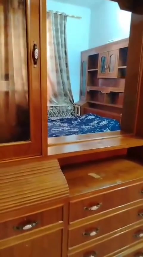 سلام عليكم غرفة اخشاب للبيع
مكاني خالديه ***********
