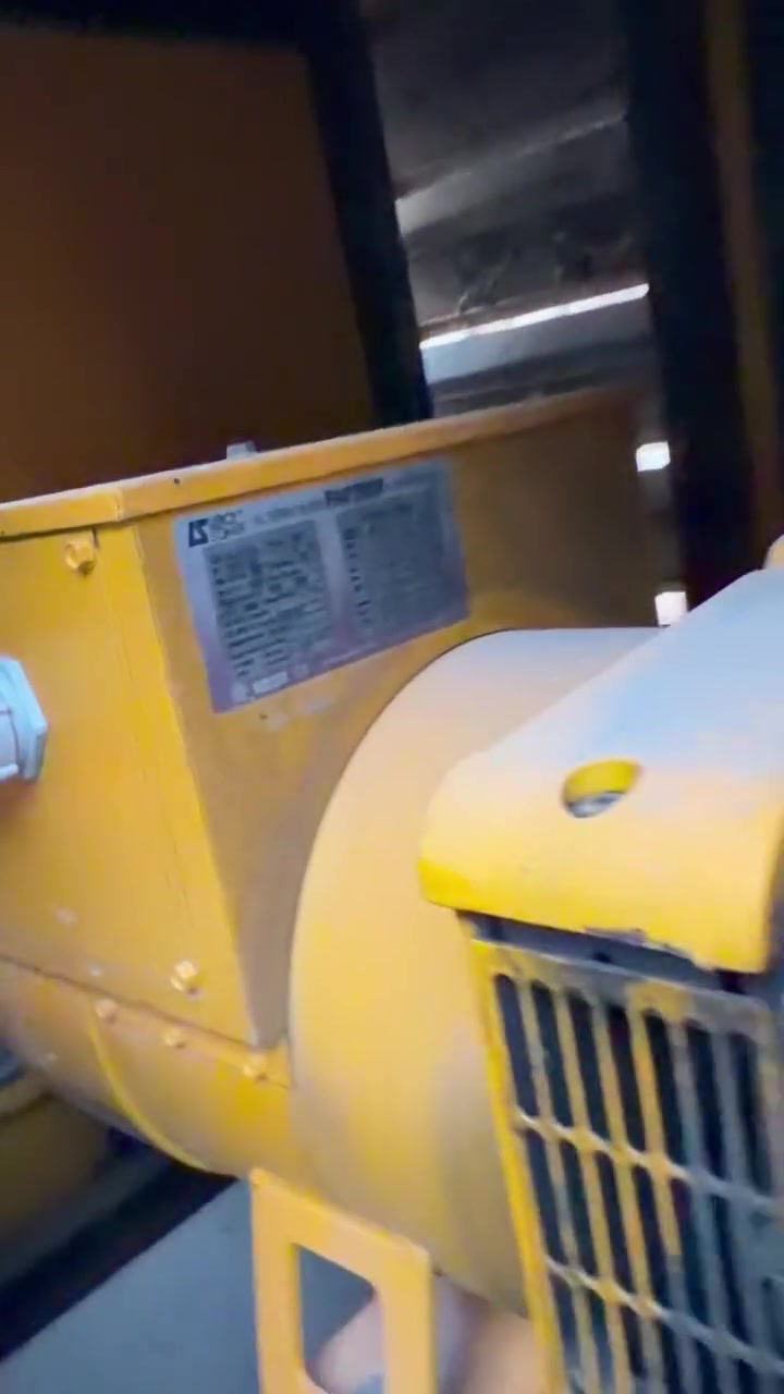 مولده بيركز اصلي بلاديه مكفوله من كلشي فتح تجفيت كفاله السعر 38$
مكاني حله 3سلندر 
***********
