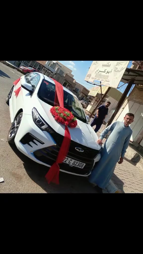 يوجد لدينا التزيين سيارات اعراس عنوان طوز مقابيل قام قاميه طوز  مكتب زوراء بداره امير ابو ادم ***********
