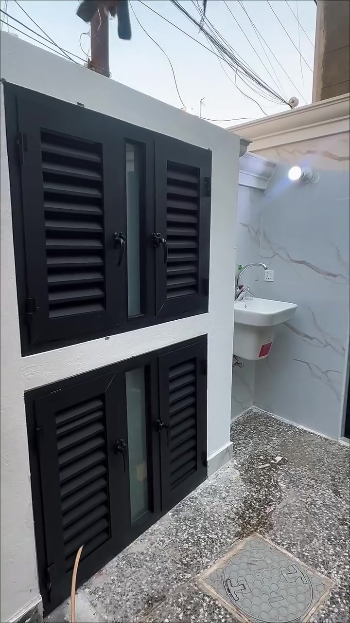 شركة زاوية للديكور والألمنيوم

✨ حمامات ألواح البورسلين بأحدث التصاميم

نوفر لكم تنفيذ حمامات عصرية بجودة عالية وتشطيبات احترافية، مع أبواب ألمنيوم أبجور بتصاميم أنيقة ومقاسات متعددة تناسب جميع المشاريع.

✔️ تنفيذ احترافي
✔️ خامات عالية الجودة
✔️ أسعار منافسة
✔️ سرعة في الإنجاز

📍 العنوان: بغداد – الزعفرانية – مجاور الإسعاف

📞 للاستفسار والطلب:
***********
***********
