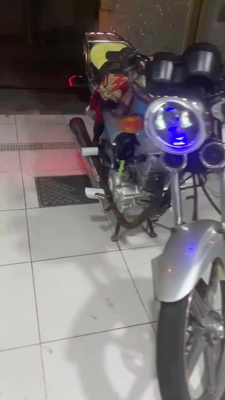ديون عضم 22وراق صولي ما مدفوع كمركهن ما مفتوحة كلهة بلادية سعر 950 رقمي ***********
