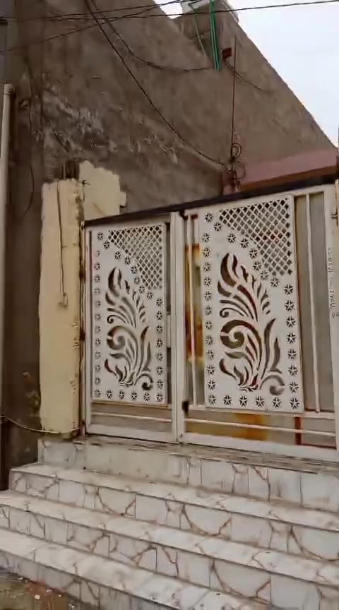 سلام عليكم بيت البيع طابو صرف صب كونكريت سراميك صبغ جهز البيت جديد بنيانه جديد مساحه260في النجف حي العسكري ابوصخير التصال علئ هاذه رقم‏‪***********‬‏
