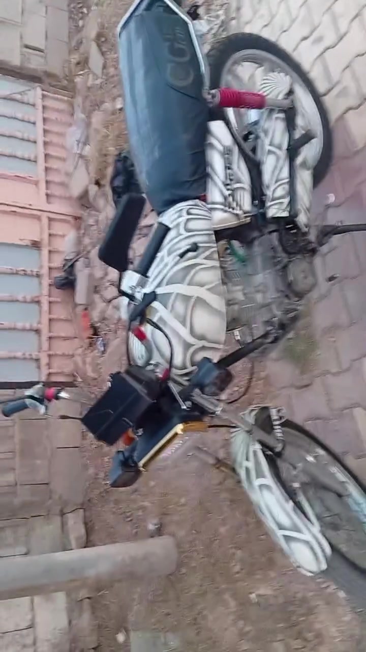 ماطور ايراني سعره 300 قفل عنوان الرمادي حي كراد
***********
