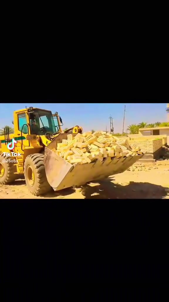 السلام عليكم ورحمه الله وبركاته يوجد خلفه بناء للاستفسار والاتصال على الرقم التالي ***********
