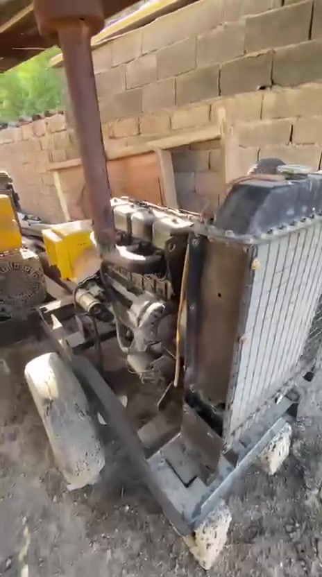 مولدات للبيع
النوع بيركز انكليزي

وحده 50kv

وثانيه 40kv

العنوان واسط قضاء النعمانيه 

الاستفسار الاتصال على رقم ***********
