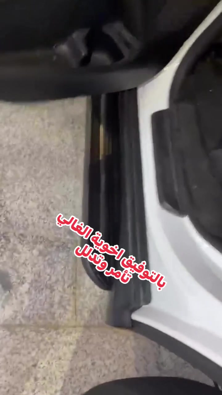 دوسات جيب كراند شيروكي 7 راكب ثابت ويوجد متحرك 
موديل سلم تحمل عالي تركيب بلادي بدون تحوير 
يوجد توصيل لجميع المحافظات 
يمكن تركيبه من قبل الزبون لسهولة التركيب لا يحتاج الى فني لغرض التركيب 
توصيل موجود لجميع المحافظات 
***********
