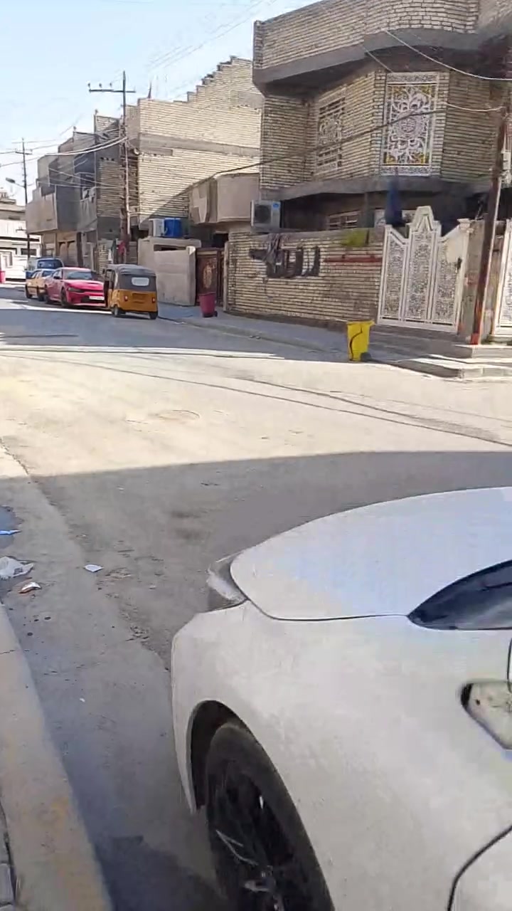 دار للبيع مطقه العبيدي حي رئاسه شارع 20 بدايه المنطقه خلف معمل الغاز للستفسار ***********
***********
