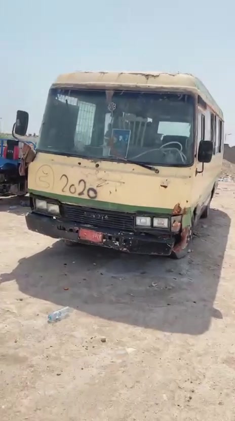 سلام عليكم  كوستر 1989  اطيك وكاله بيها  محرك كيه  المكان سيارة بيه البصره مقابل مجمع الجوهرة   سعره 2 مليون و750

*********** وافق مسول
