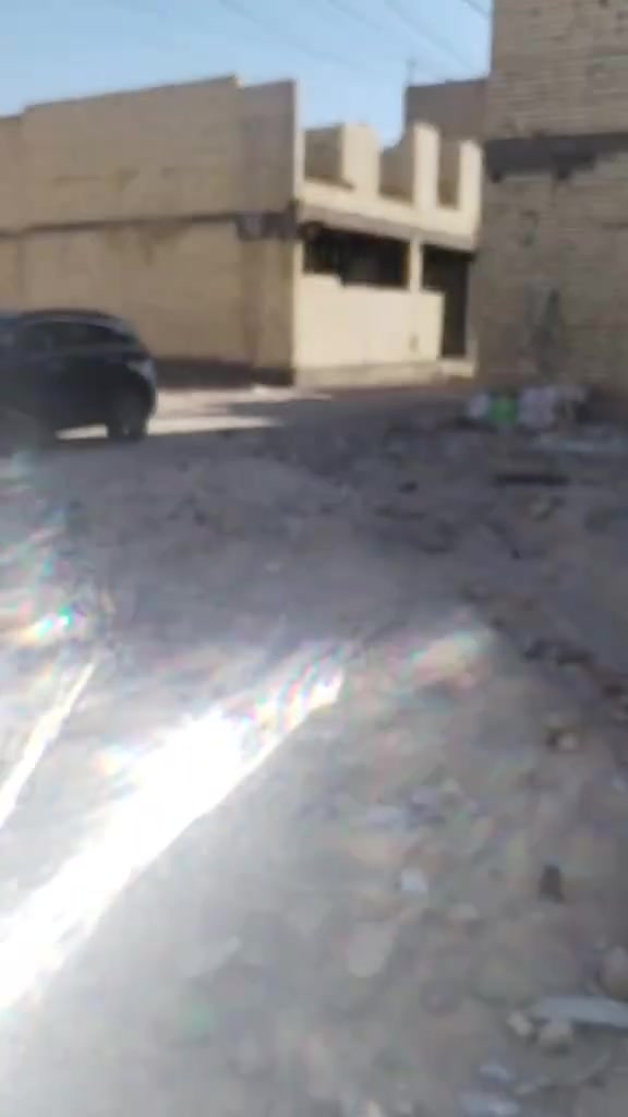قطعة أرض للبيع ٧٠ متر  زراعي سند 25 خلف البانزيخانه مال جيازنه ٧ في ١٠  تفاصيل داخل فيديو  
السعر 40وبهة مجال للشراي الاستفسار ***********
