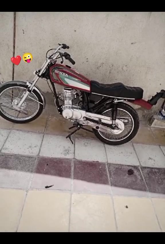 دراجه للبيع السعر 350 وبيه مجال
***********
