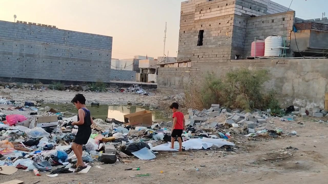 موقعه جدا راقي قطعه ركن أصير أكثر من بيت قبل مجمع الرواد أي تفاصيل ***********
