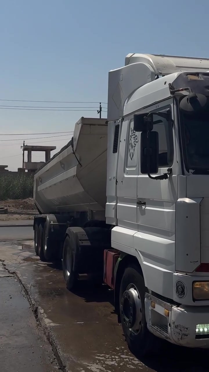 سلام عليكم إسكانيا 143 //450 كير 900 محرك 8 فحمي جديد و كير و اكسن و شاصي  بم عادي  08  سيارة جديدة بمعنى الكلمة و بيها شبر صبغ باب سكن مع حصة كاز كامله 

***********
***********
