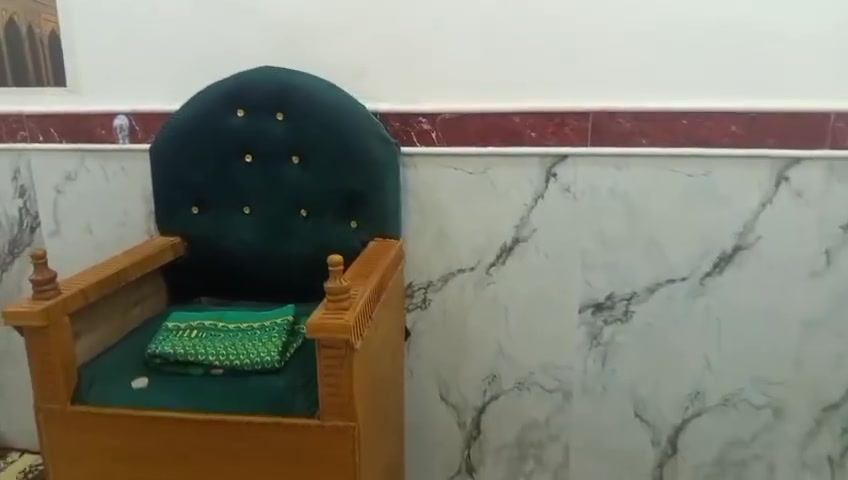 البيكات الحسينية • ٢٠٠م • محتاج ترميم