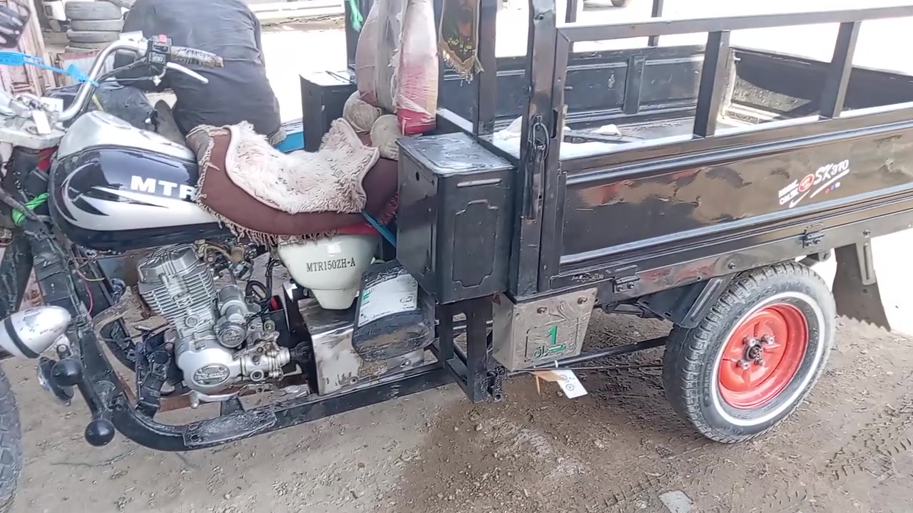 السلام عليكم ستوته للبيع ام تي ار نظيفه وجاهزه عوزها بس سلف سعرها مليون وربع وبيها مجال مكاني سوق شيوخ شراي يتصل وهذ رقمي ***********
