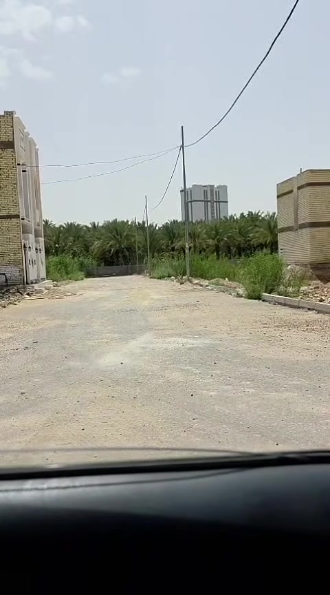 السلام عليكم قطعة أرض للبيع ١٠٠ م ***********
