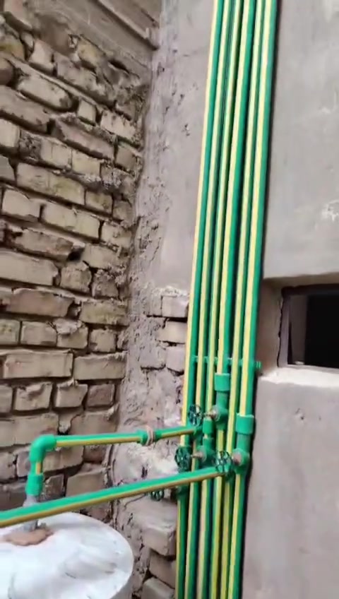 سلام عليكم تأسيس مي ومجاري شغل حلو وسعر مناسب والشغل مكفول اي استفسار تصال ***********2  واتس***********
