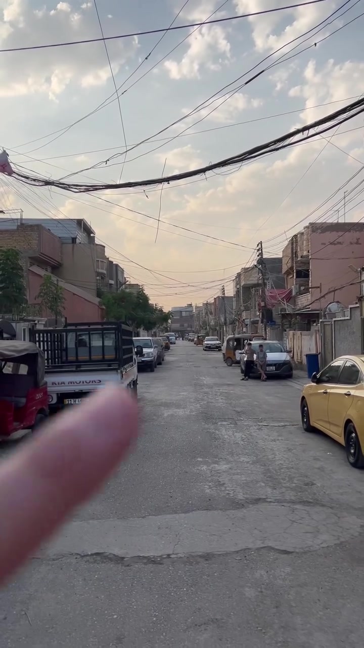 السلام عليكم
دار لليجار قاط واحد 
((المطلوب عائلة صغيرة ))
ايجار ٣٥٠ قفل رجاءً بدون عملة 
لتواصل ***********
#الجميع
الشعب حي البساتين

