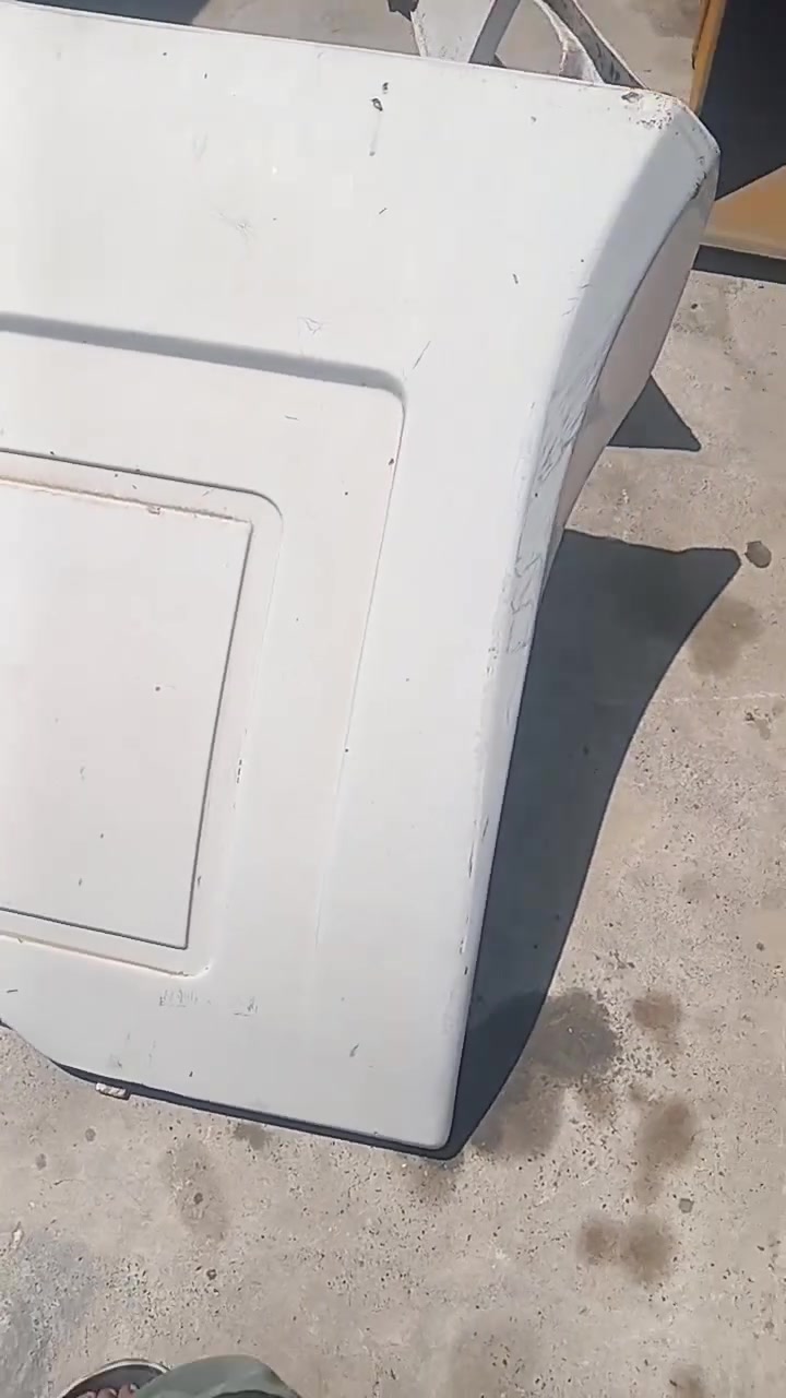 للبيع....
كاسحه +كادرة
مال سكانيا
***********
***********
