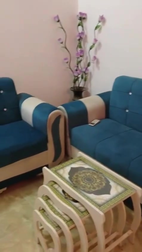 السلام عليكم اغراض للبيع مكان الرمادي التأميم  *********** واتساب
تخم مع طبلات ٣٠٠ الف 
اقفاص شلع ٤٥ الف
بايسكل ياباني نظيف ٥٠ الف
كونفيره نظيفه ٥٠ الف
وبيهن مجال
