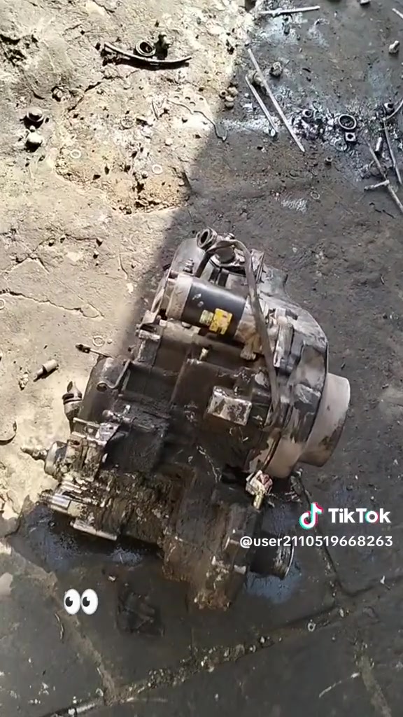 موقع الكياره قطاع20 مقابل 69 مقابل الكريزي قرب تقاطع ام الكبر 
الفرع الثاني حي اور قرب حسينيه المصطفئ مقابل بركر الدب ***********
***********
متوفر جميع قطع غيار التكتك

