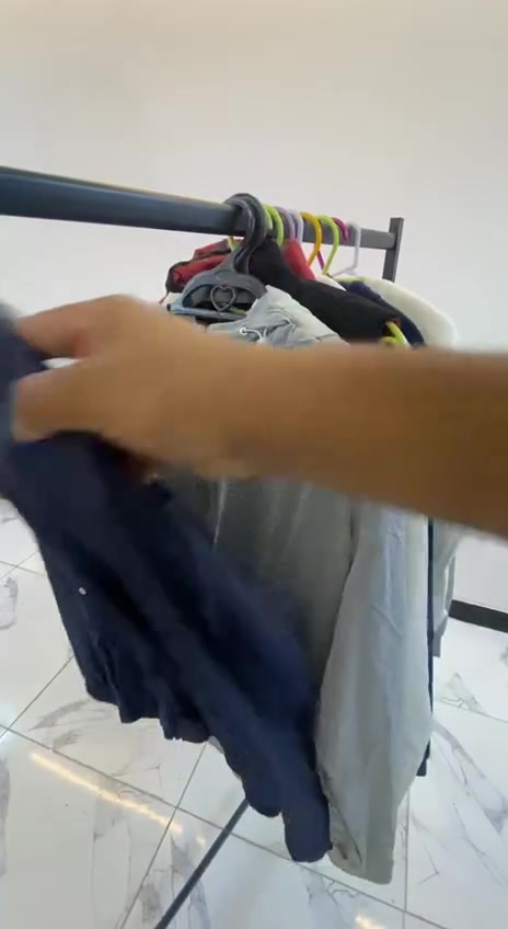 ملابس شباب • ٥٤قطعة • قمصان ٣٠