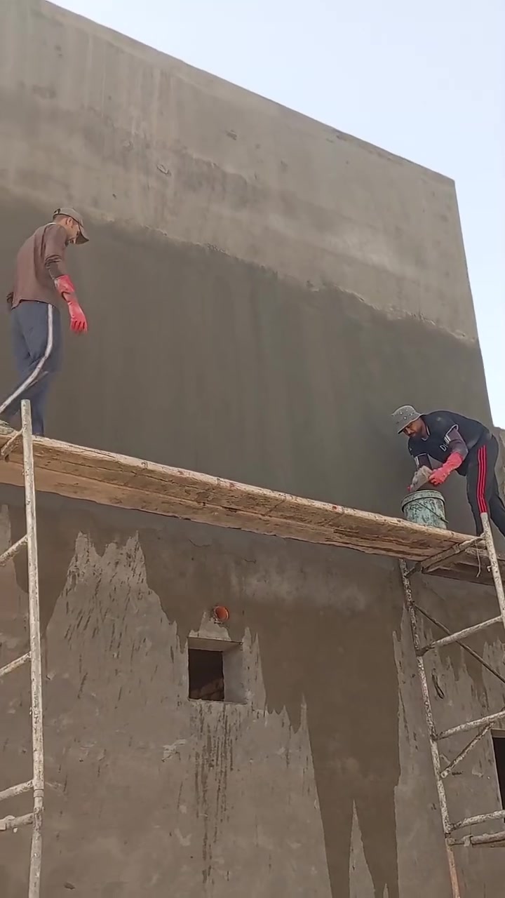 خلفه لبخ شغل درجة أولى شرط نضافه واسعار مناسبه تكنيد مصاطر اسمنت وجص واجهيات خشن وناعم وبخدمتكم وشرطنه الاول نضافه العمل خابرني وتبشر ***********
