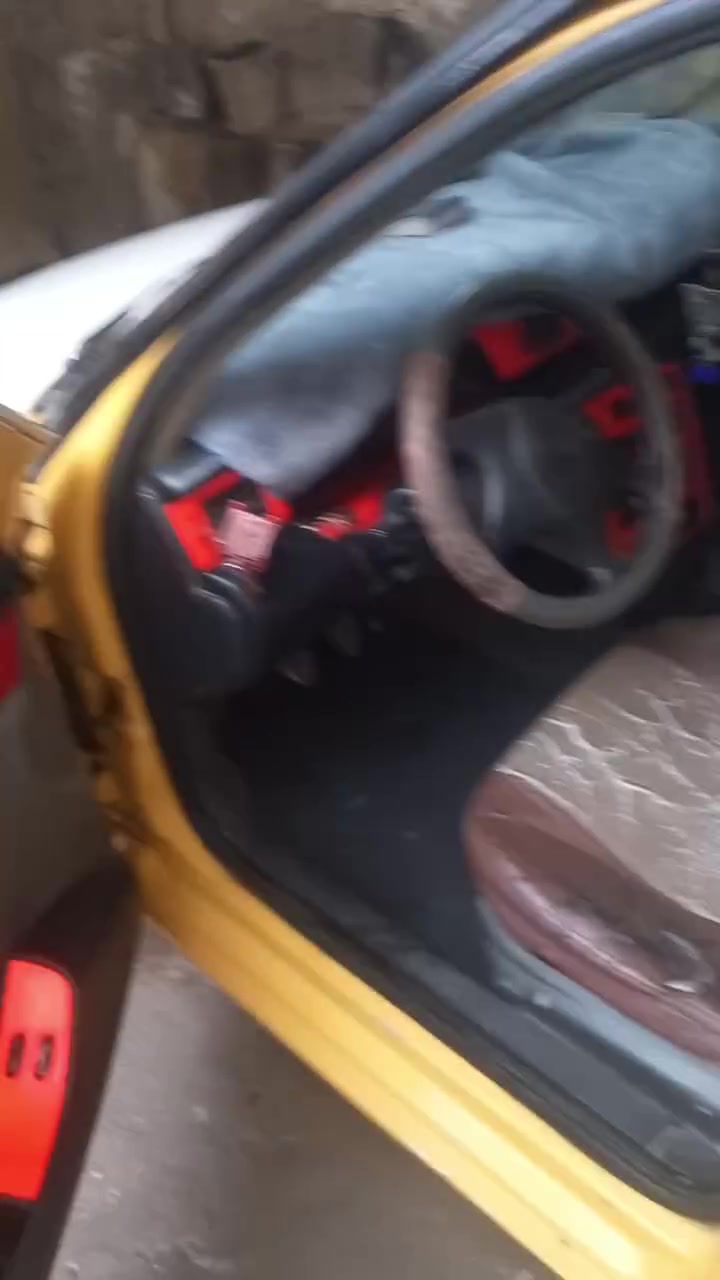 سمند • ٢٠١٠ • ما بيها صبغ
