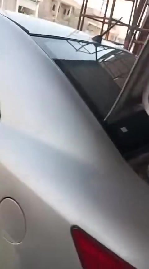 السلام عليكم سيراتو موديل 12بيه فخذه وصبغ عامم لبيع او مراوس ب سي 200شنو عند دزي صور وتفاصيل خاص ***********مكاني بصره

