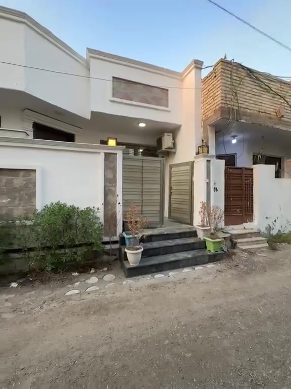 سلام عليكم 100 للبيع طي شارع الوزراء واجهه 10 نزال 10 
***********السعر 125
