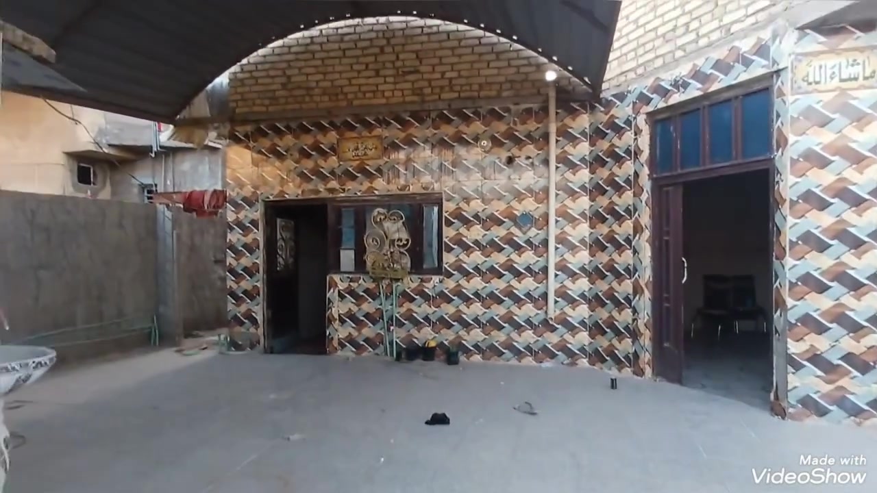 اللهم  صل علـّۓ   محمد وال  محمد  
السَلٱمٌ عـَلـْيگمّ-ۈرحـْمّـٌة ٱللـّہ ﯙبُرگـّاتہ
يعلن  مكتب  الشريفي للعقار 
عن  وجود  دار   طابو  صرف  
الموقع  العلگايه  يم  مدرسه  تبارك  
المساحه  250  متر   
يتكون  م̷ـــِْن  غرفتين  صاله  مطبخ  استقبال  گراج   
البيت  مرتب  وسعره  حلو   
78  وبيه  مجال   
اي  استفسار   
***********
***********
