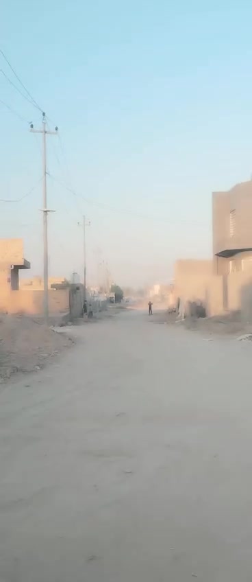 السلام عليكم
قطعه أرض للبيع في حي بابل خلف الطاقه قريبه على الشارع العام المساحة 275 متر
للتواصل ***********
