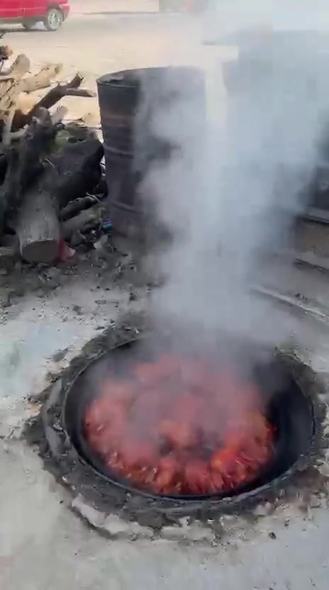 السبت يعني #مندي 😋🔥

الخلفة #اليمني باشر شغل
وكرمالكم سوينا #عرض غير عرض اليوم الجمعه

نفر مندي #بـ 15 ألف بس مع #هديا بطل ببسي
والله الطعم يخليك ترجع مرة ثانية

لا تفوتوه لان العرض يوم السبت فقط
والمندي يخلص بسرعة

احجزوا من هسه 👇 [الرقم]
ننتظركم 🤍
***********
***********
