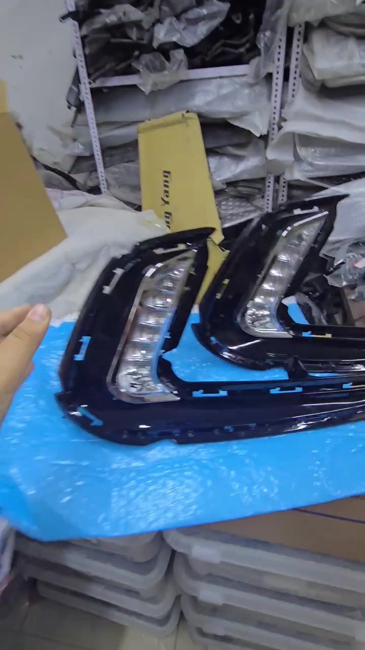 شركة كارزون لقطع غيار السيارات 🚗
🚖🚖 لايتات باسعار جدا مناسبة وارد امريكي وخليجي   
💥💥عروض خرافية عالدعاميات وعاللايتات وعالبطاين💥💥 
بنايد جاملغات لون مطابق جديد  
مئات اللايتات وانواع الايتمات امريكي وخليجي ودعاميات وبنايد وجاملغات شوف الصور للاخير 

لايتات فاخرة الصنع - دعاميات لون مطابق ١٠٠٪؜ 
مجمع كارزون - بغداد حي الجامعة نفق الشرطة مجاور البريد 
 ***********_ واتساب

#تخفيضات  #لايتات  #دعامية #قطع_غيار_السيارات #تنزيلات #الشعب_الصيني_ماله_حل😂😂
