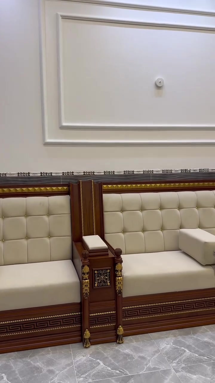ديوان خشب • زان روماني • ديالى بلدروز