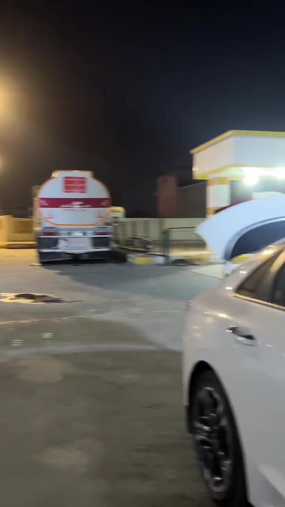 محطه غسل التضحيه الحديث لغسل وتبديل زيوت كافه انواع السيارات وغسل كافه انواع الفراشات 
بوليش كافه انواع السيارات 🚖🚘
حمام كافه انواع سيارات 🚖🚘
غسل كافه انواع 
الناصريه _السريع _داخل محطه وقود التضحيه _قرب العلوه القديمه
للتواصل والاستفسار لاتصال*********** راينول ذي قار-Rheinol Dhi Qar North Sea Nasiriyah حيدر ابوعبدالله @إشارة
