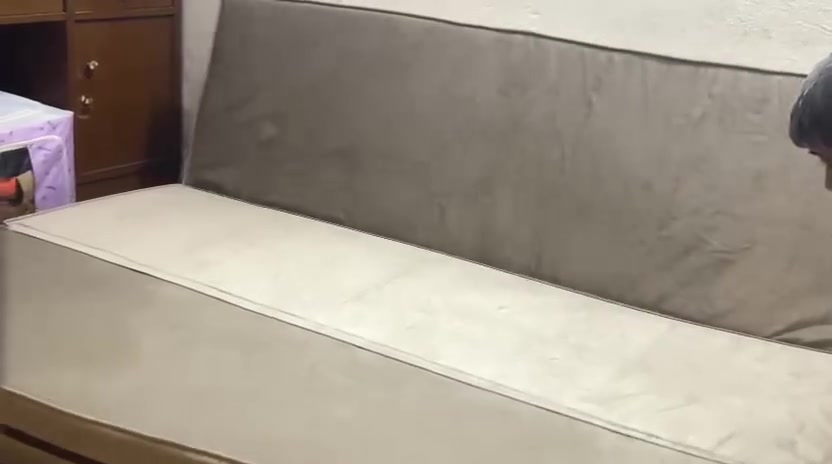 دوشك نفرين  يتحول إلى قنفه بحركه واحده 
السعر ١٠٠ ألف وبيه مجال 
المكان شهداء العبيدي 
للإستفسار اتصل واتساب على الرقم ***********
