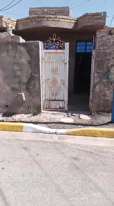 بيت الإيجار مساحه 100 فارغ كبل جيب غراظ وتنزل كيزر تانكي واير سحب واير انترنيت كلشي متوفر فرع عريظ تبليط ع شارعين يطلع عنوان بغداد سبع قصور شارع ابو احمد قرب محطه ابو اركان الفريجي باقي تفاصيل بالمقطع ايجاره 150 قفل قفل قفل *********** يوجد واتساب
