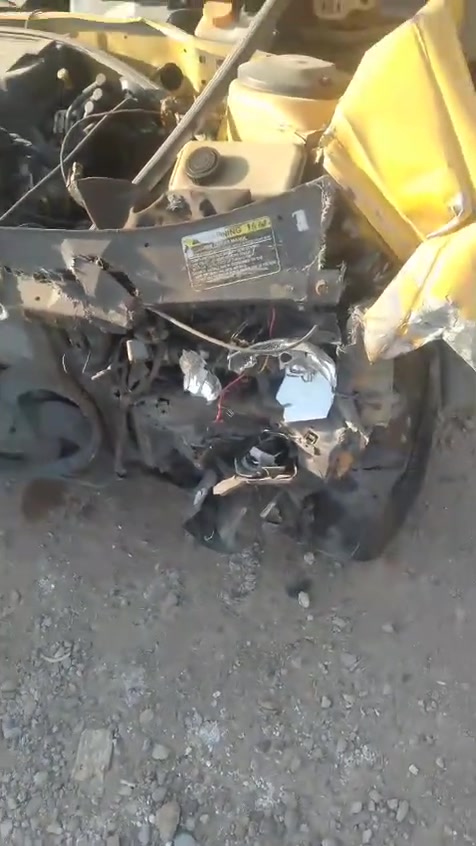 السلام عليكم بيجو بارص مديل ١٦ ابيع عله حادثه رقم بغداد مصفر هيئه وغرامات مكينه جديده كير جديد تبريد شغال تخم تاير جديد قيم واخذ بل يرضي الله 
مكان السياره بغداد جسر ديالى القديم 
***********
