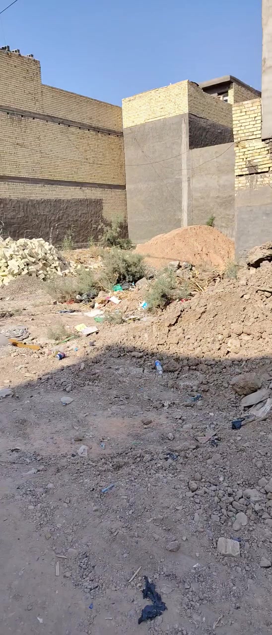 ارض للبيع. 50 متر.   بال 3000
   كويرش... بنص البناء
مامتوجد بالفيس.    ***********
