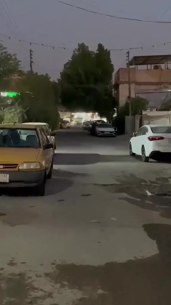 بيت للبيع طابو صرف 50 متر   مرمم حديث طابق ونص غرفتين نوم الشرطة الخامسة  قرب الشارع العام موقع مميز   قرب مصور شيلان  واجهه 6 سعر مناسب للاستفسار اتصل ***********
