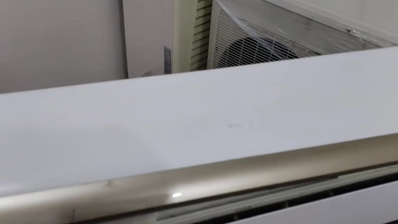 سلام عليكم 
سبلت توسوت  طن ونص بلادي بدون تصليح شرط الشغل والتبريد مع الظمان 5 ايام 
بوري نحاس الاصلي ريمون حماله كيبلات غاز بلادي شركه للتواصل واتساب 
***********
