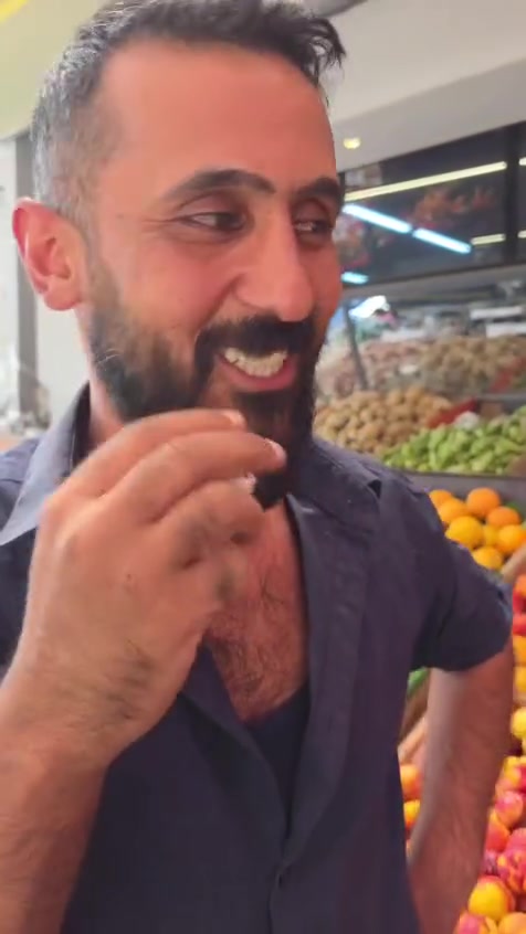 اللهم صل على محمد وال محمد بس يم علوه مروان وان شاء الله العروض راح تسمتر بأذن الله وتفليش الاسعار بغداد حي الجامعه قرب معجنات ذهب شارع العاني أو اكتب علويز علوه مروان تطلع ***********؟؟؟***********
