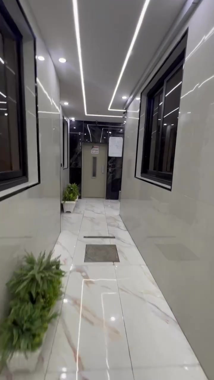 الرفاهية والموقع المثالي وسط جميع الخدمات 0
والمرافق الأساسية
شقق بتصاميم عصرية تشطيبات فاخرة
خيارات متعددة للمساحات والتصاميم
ضمان جودة وتشطيب +*
اسعار مميزة وسهولة الإجراءات
تبدأ المساحات من ٦٠ متر الى ١٦٠ متر
- اتصل بينا وشوف الشقة بعينك (***********)
