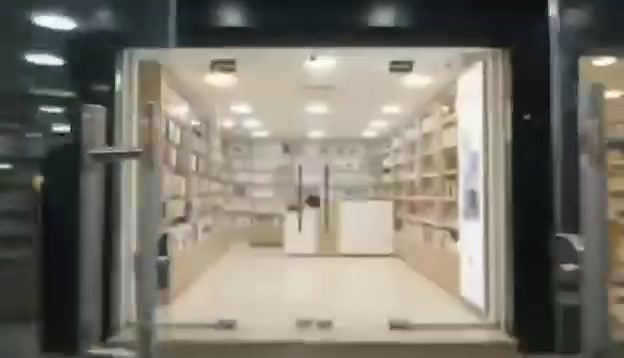 أهلا وسهلا بكم في فون إكس 
تتوفر جميع الهواتف و اكسسواراتها 
إضافة إلى صيانة الهواتف و الحاسبات 
صلاح الدين بلد شارع المحيط 
للاستفسار ***********
